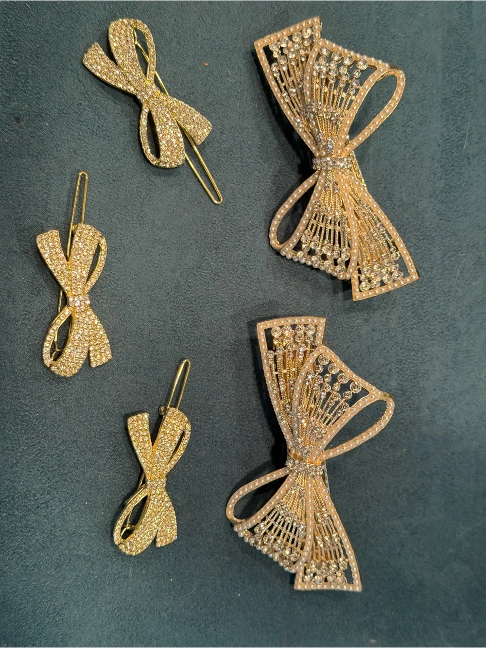 Gold Rhinestone Bow Hair Clip Set